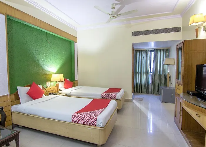 Collection O Hotel Green Forest Patna 